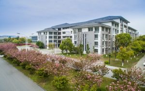 广东高考多少分能录取贵州中医药大学?2024年历史类522分 物理类投档线487分