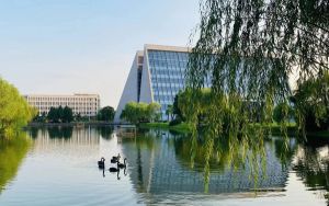 内蒙古高考多少分报考湘潭大学?2024年文科投档线489分 理科投档线512分