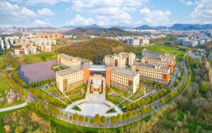 陕西高考多少分能录取重庆工商职业学院?2024年文科最低395分 理科录取分377分