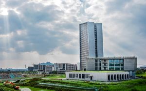 贵州高考多少分报考塔里木职业技术学院?2024年历史类投档线295分 物理类投档线260分