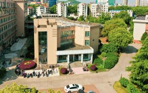 江西高考627分左右录取的本科大学名单! 2025年高考可填报21所大学
